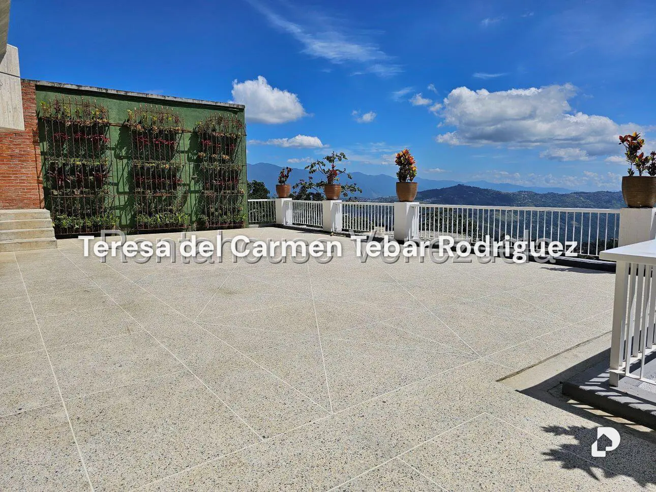 House in La Lagunita Country Club, Caracas – 48
