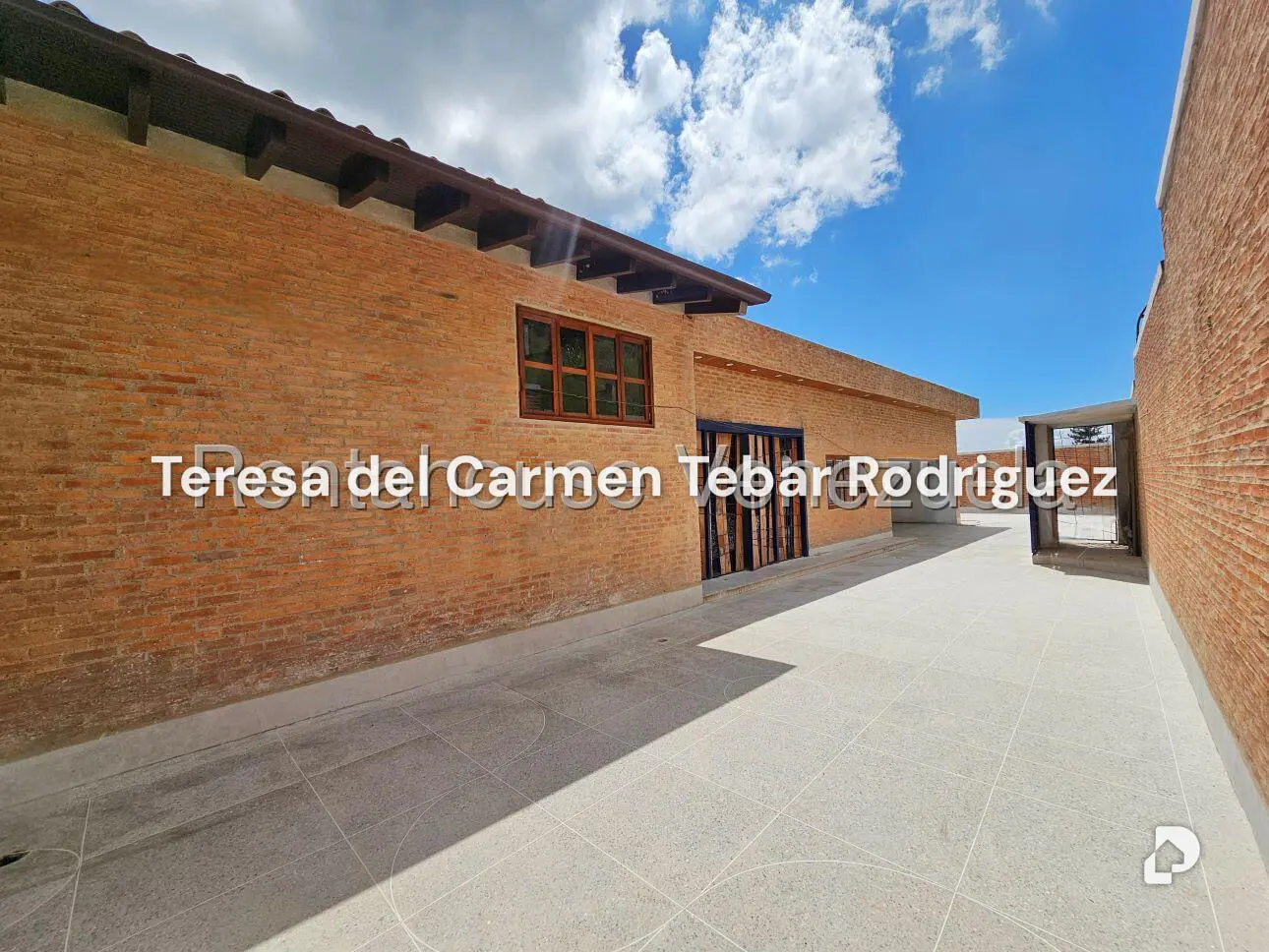 House in La Lagunita Country Club, Caracas – 73