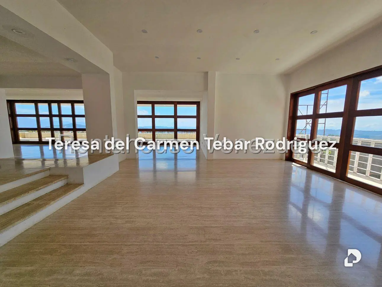House in La Lagunita Country Club, Caracas – 11