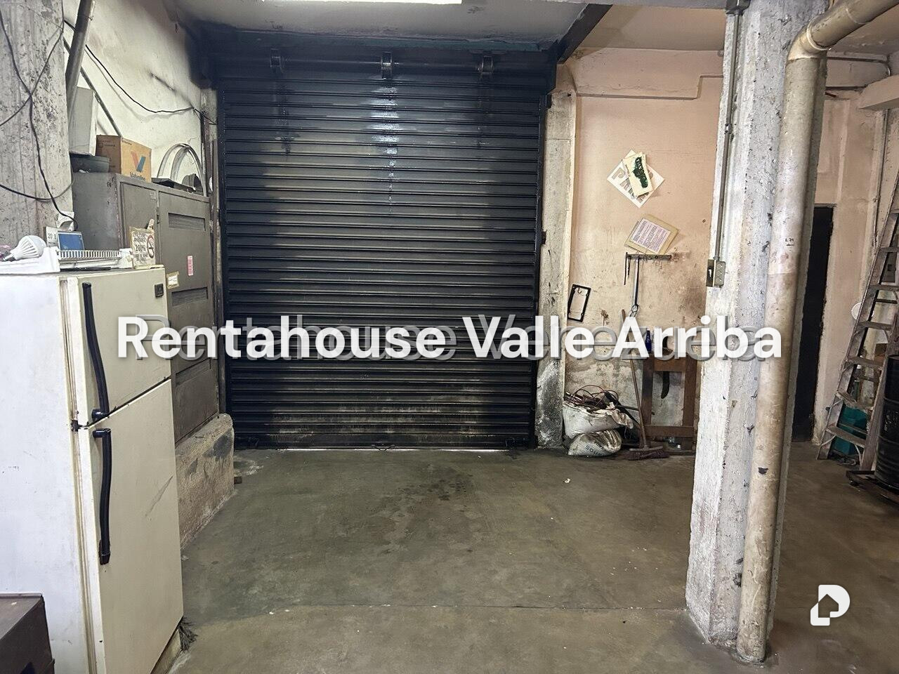 Local comercial en Puente Hierro, Caracas – 2
