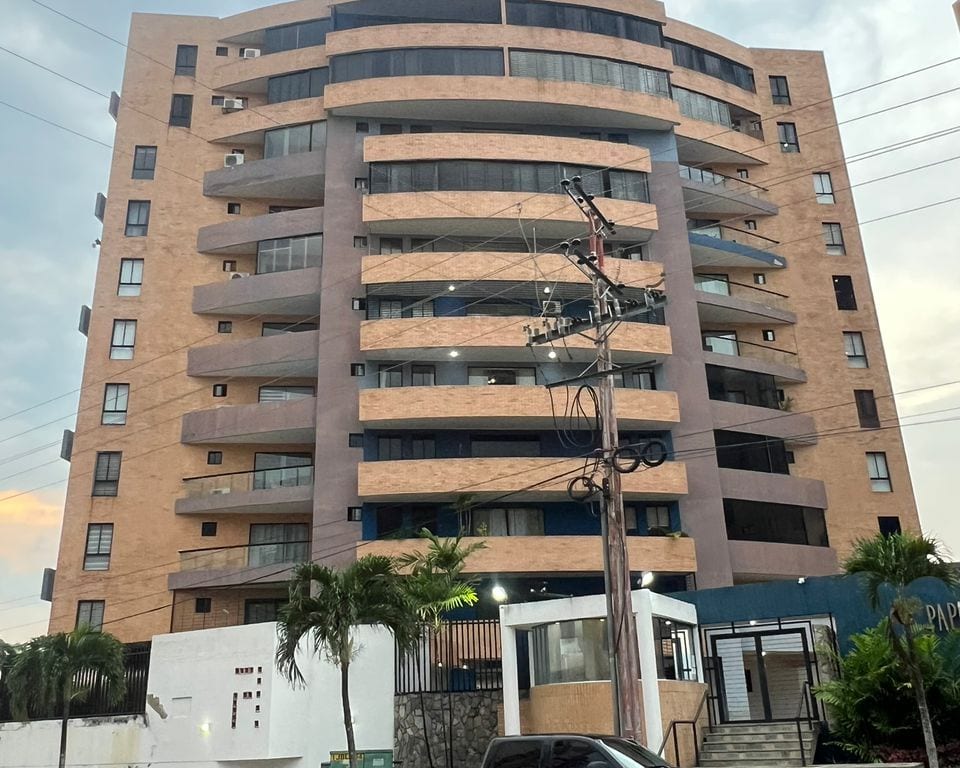 Apartamento en Mañongo, Valencia - 1