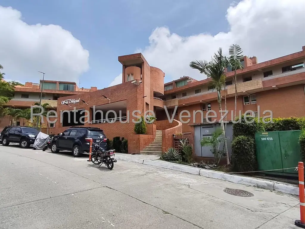 Apartamento en Oripoto, Caracas - 1