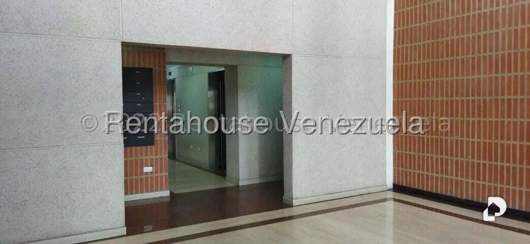 Apartamento en La Bonita, Caracas – 3