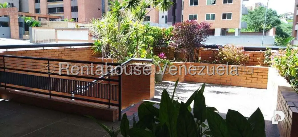 Apartamento en La Bonita, Caracas – 30