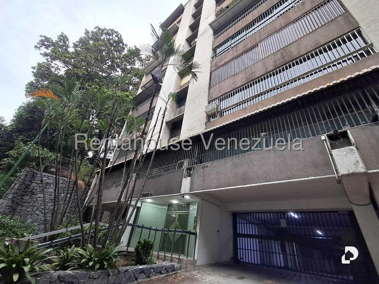 Apartment in El Marqués, Caracas – 1