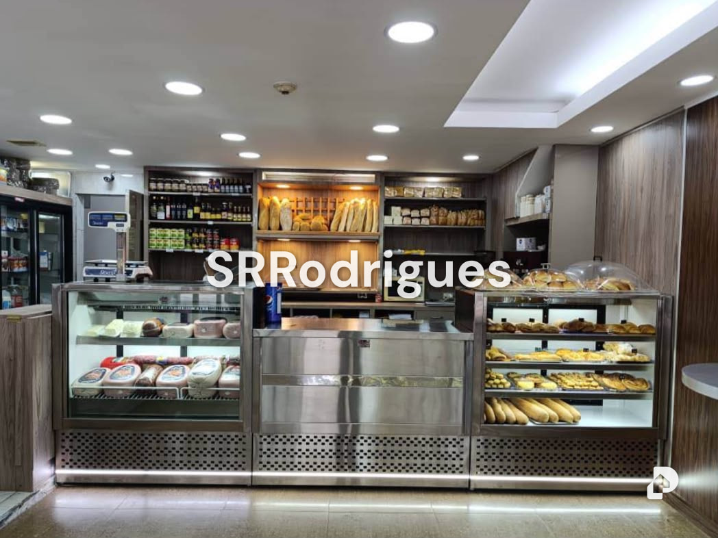 Local comercial en La Urbina, Caracas – 3