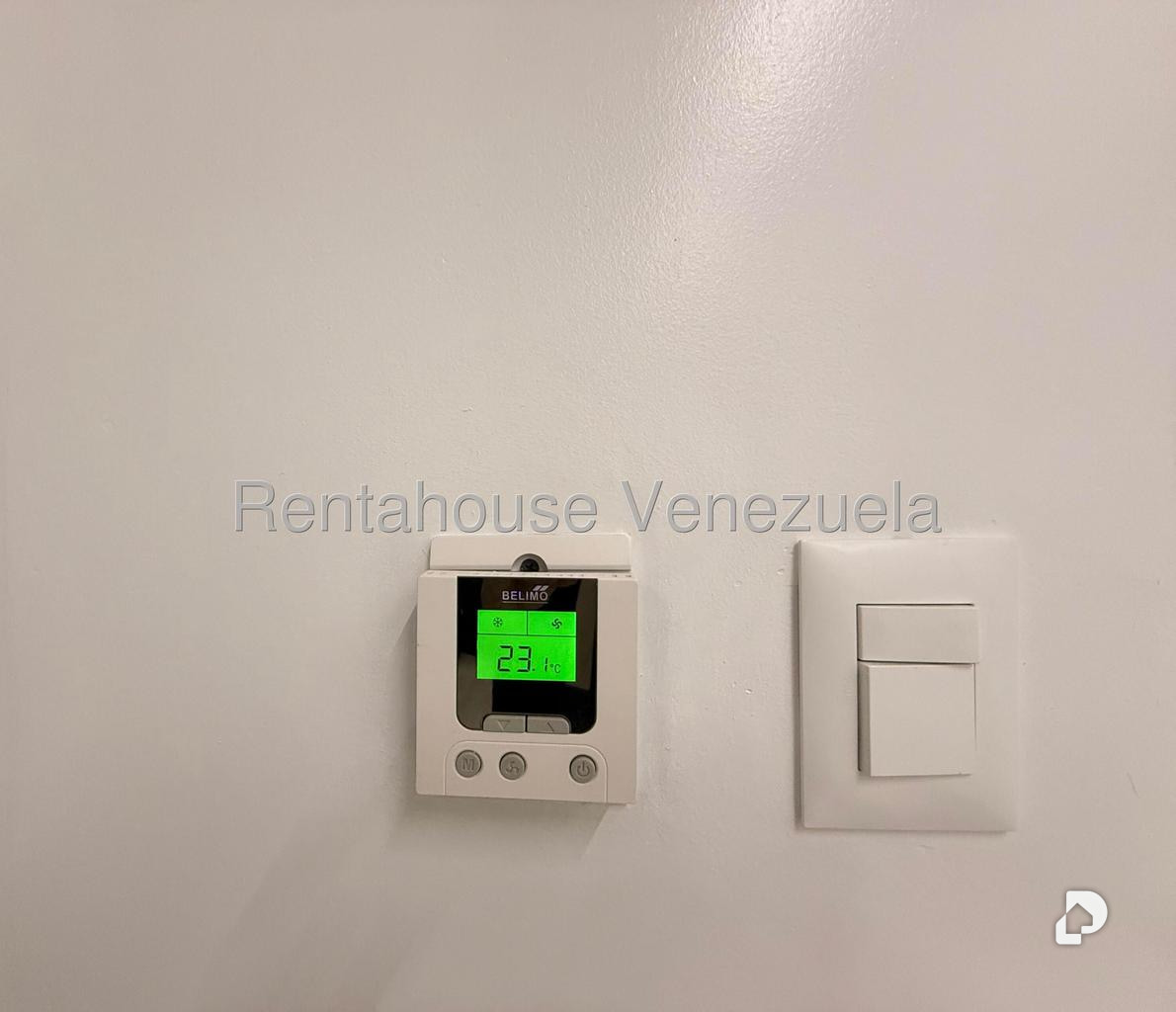 Office in Las Mercedes, Caracas – 9