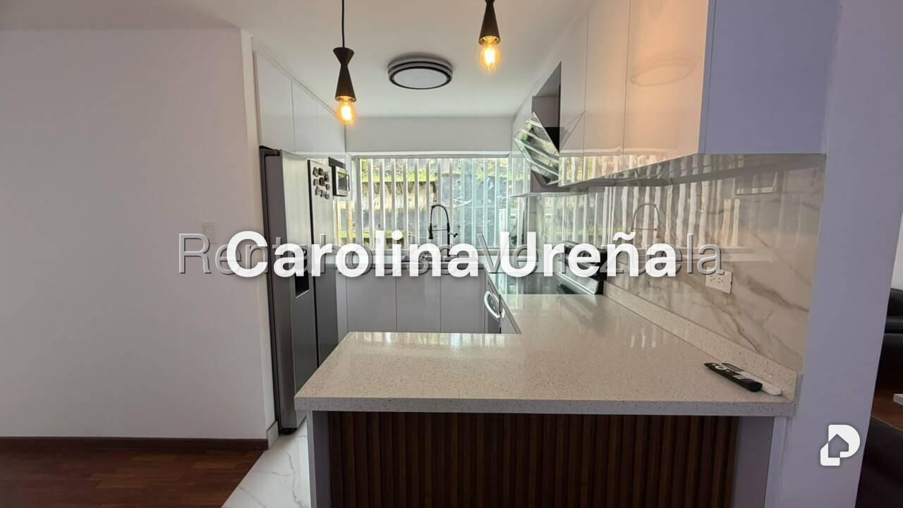 Apartamento en Santa Fe Norte, Caracas – 11