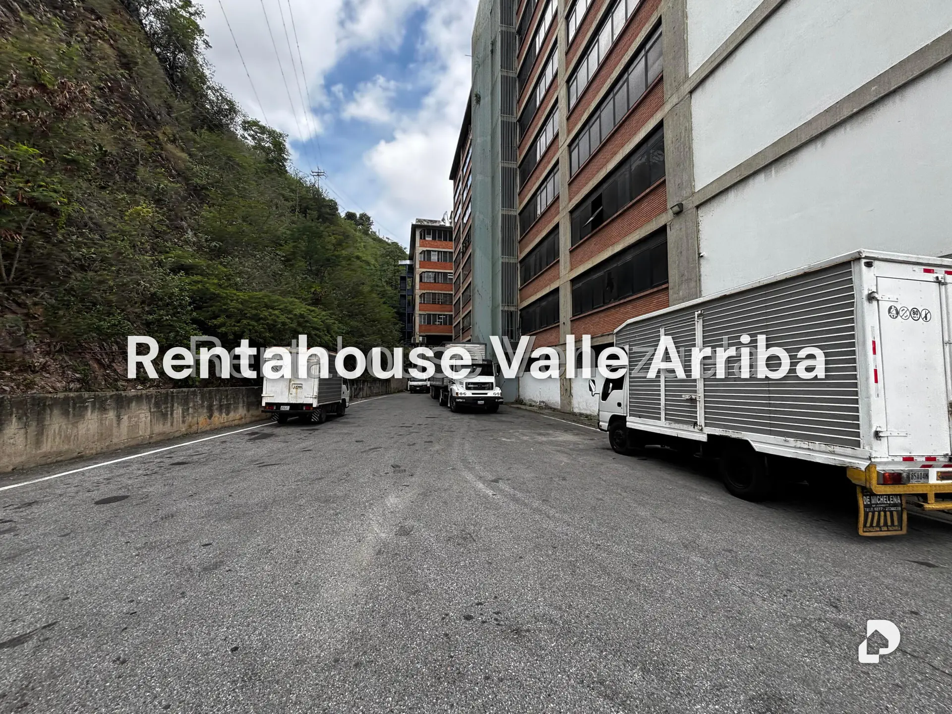Galpón en El Valle, Caracas – 25