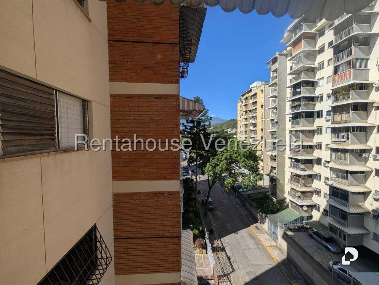 Apartamento en Santa Mónica, Caracas – 12