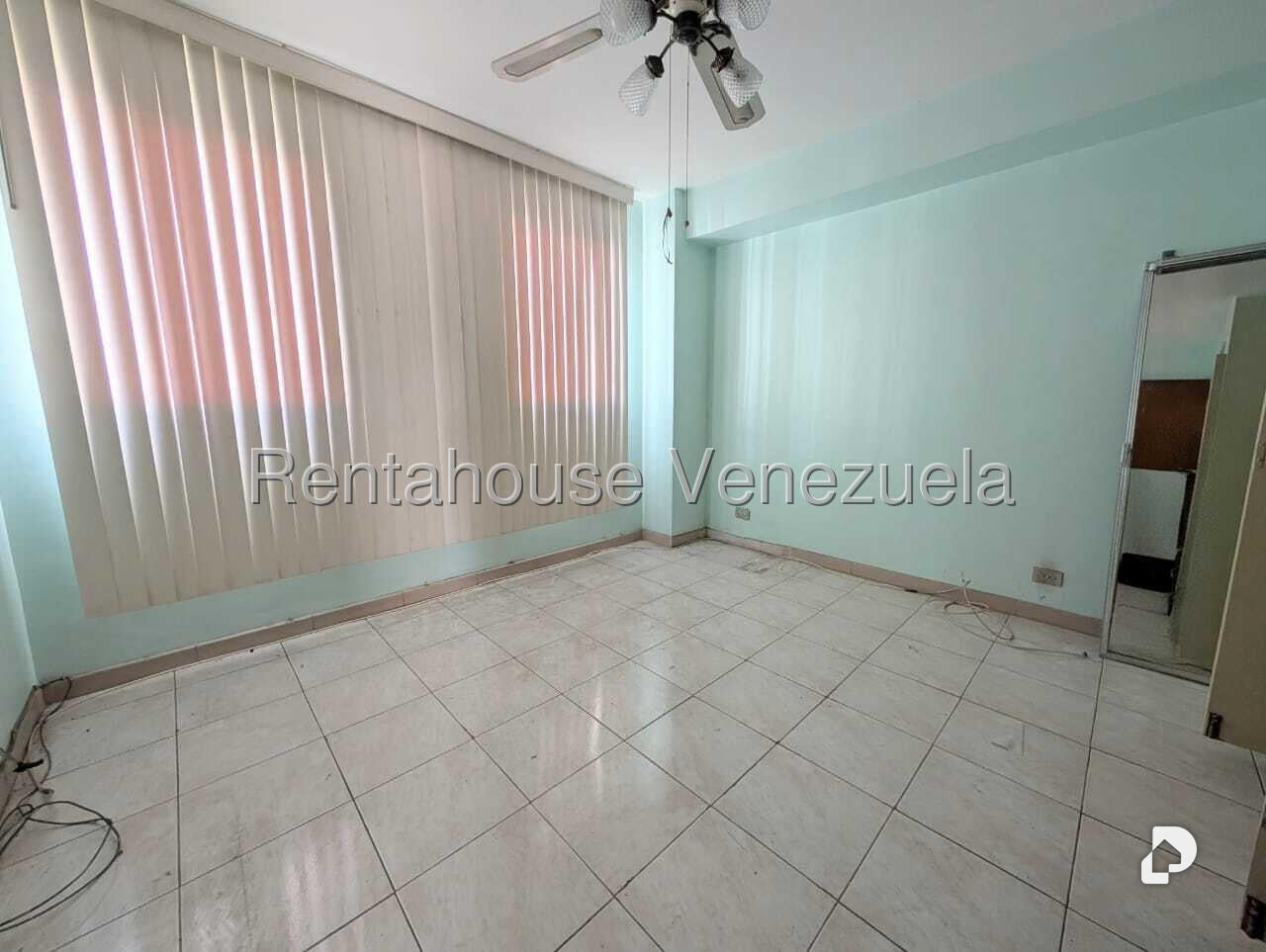 Apartamento en Santa Mónica, Caracas – 4