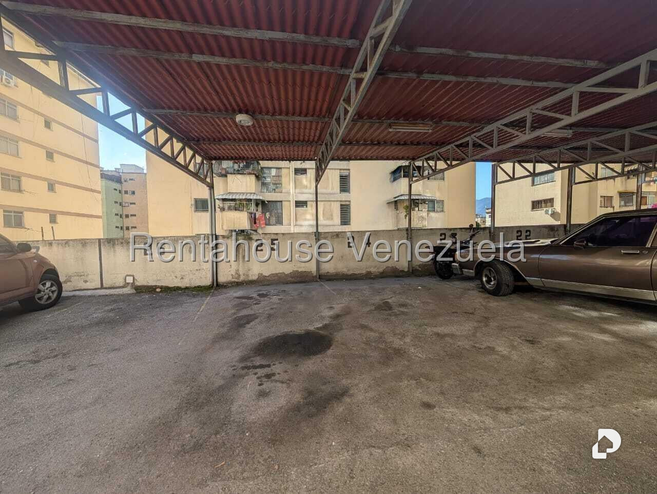 Apartamento en Santa Mónica, Caracas – 10