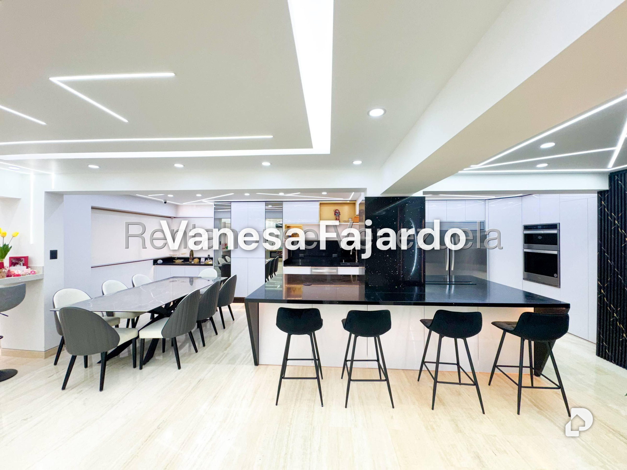 Apartamento en Las Mercedes, Caracas – 9