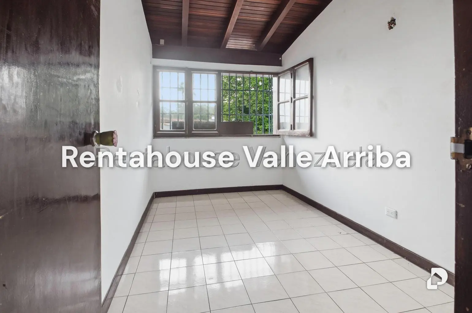 Casa en La Lagunita Country Club, Caracas – 21