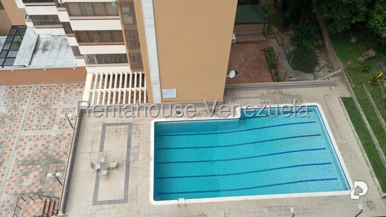 Apartamento en Santa Rosa de Lima, Caracas – 4