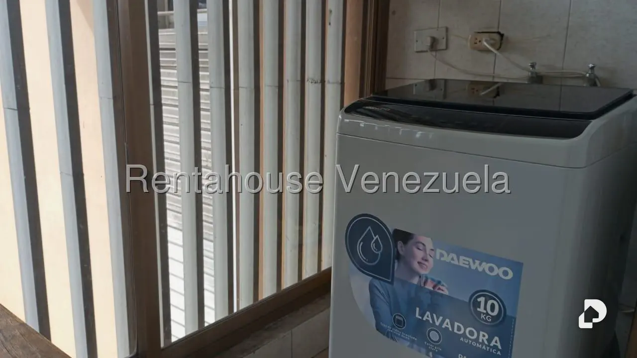 Apartamento en Santa Rosa de Lima, Caracas – 26