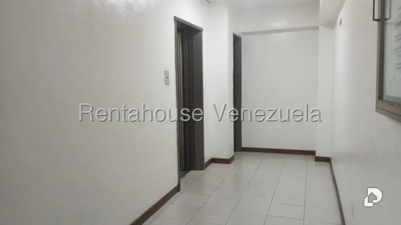 Apartamento en Santa Rosa de Lima, Caracas – 5