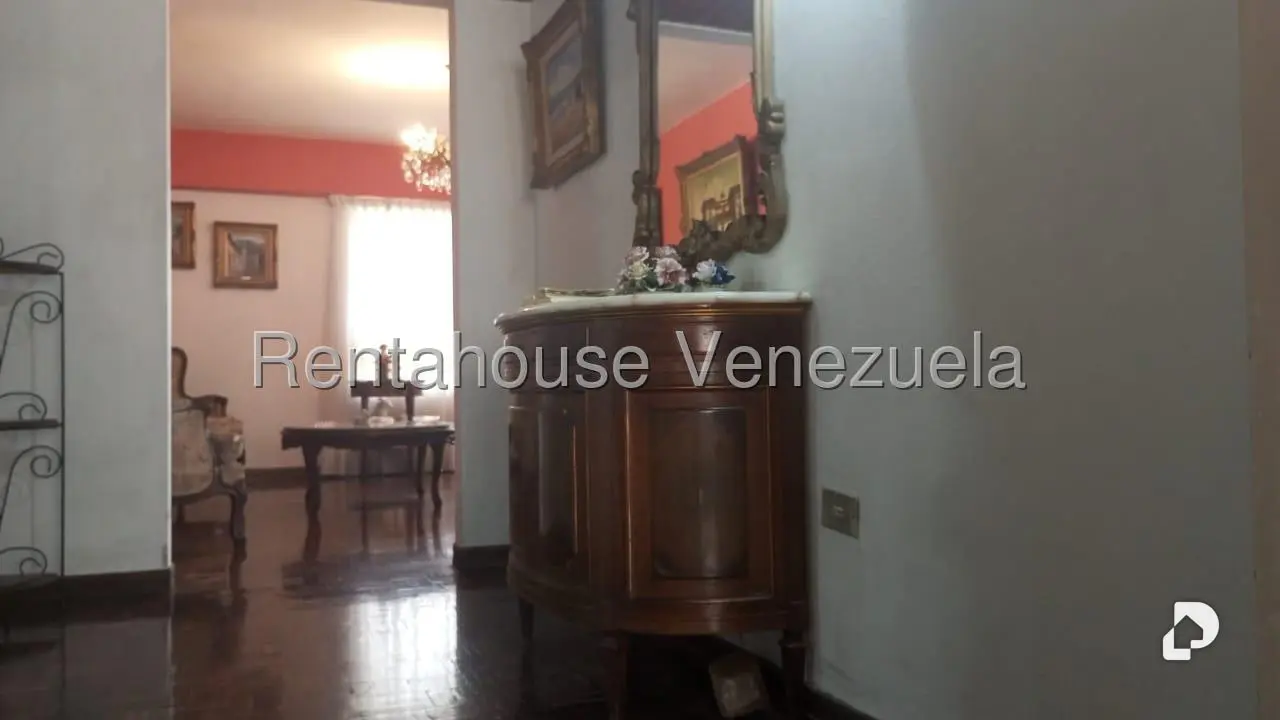 Apartamento en Santa Rosa de Lima, Caracas – 10