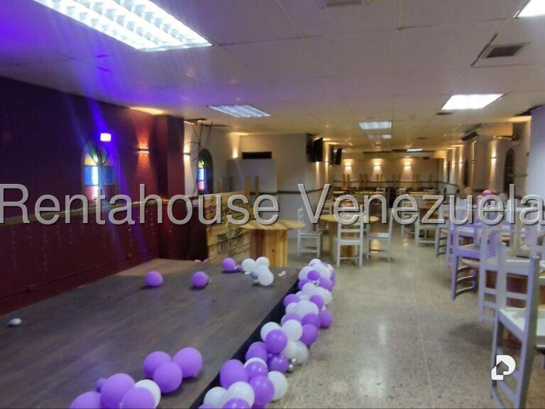 Local comercial en La Urbina, Caracas – 10