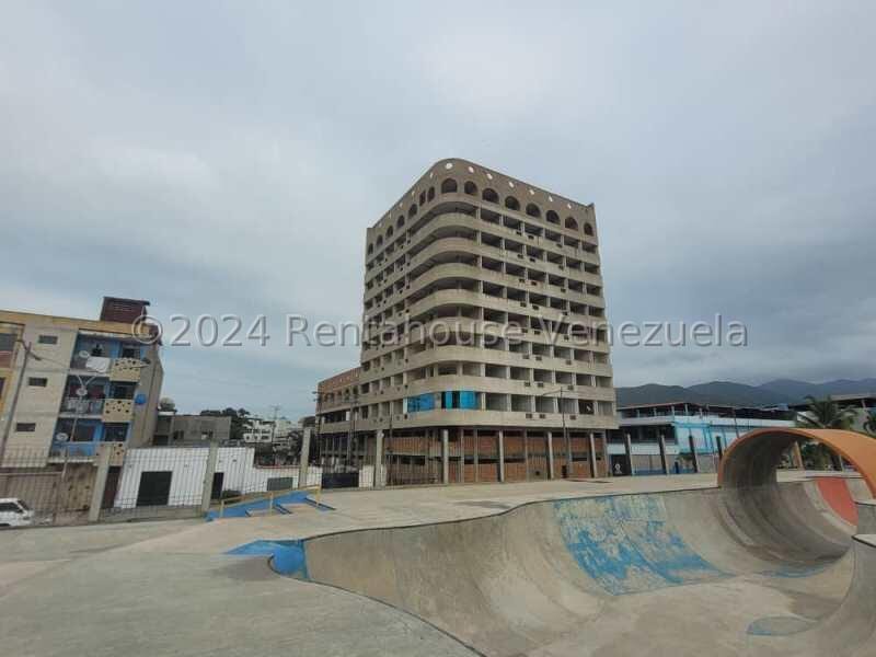 Edificio en Puerto Cabello - 1