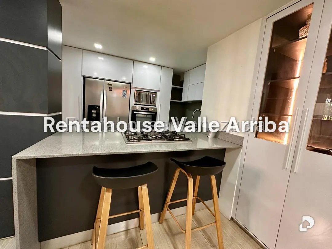 Apartamento en Santa Fe Sur, Caracas – 18
