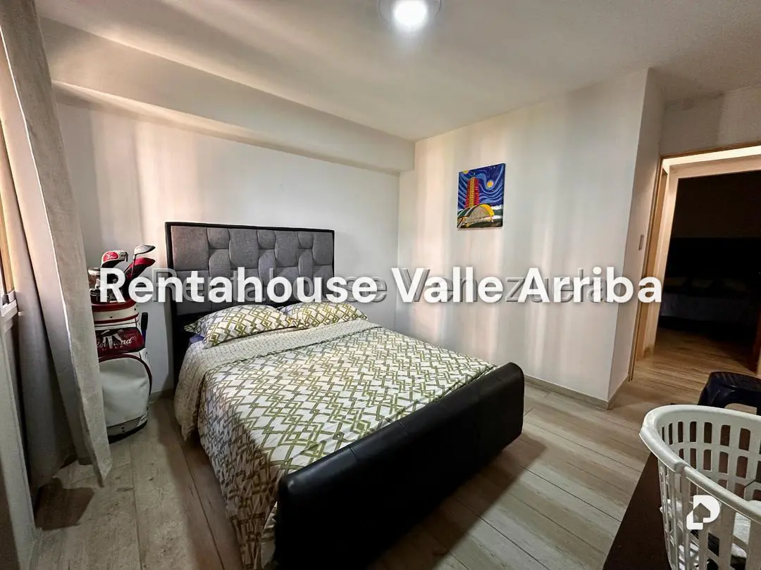 Apartamento en Santa Fe Sur, Caracas – 24