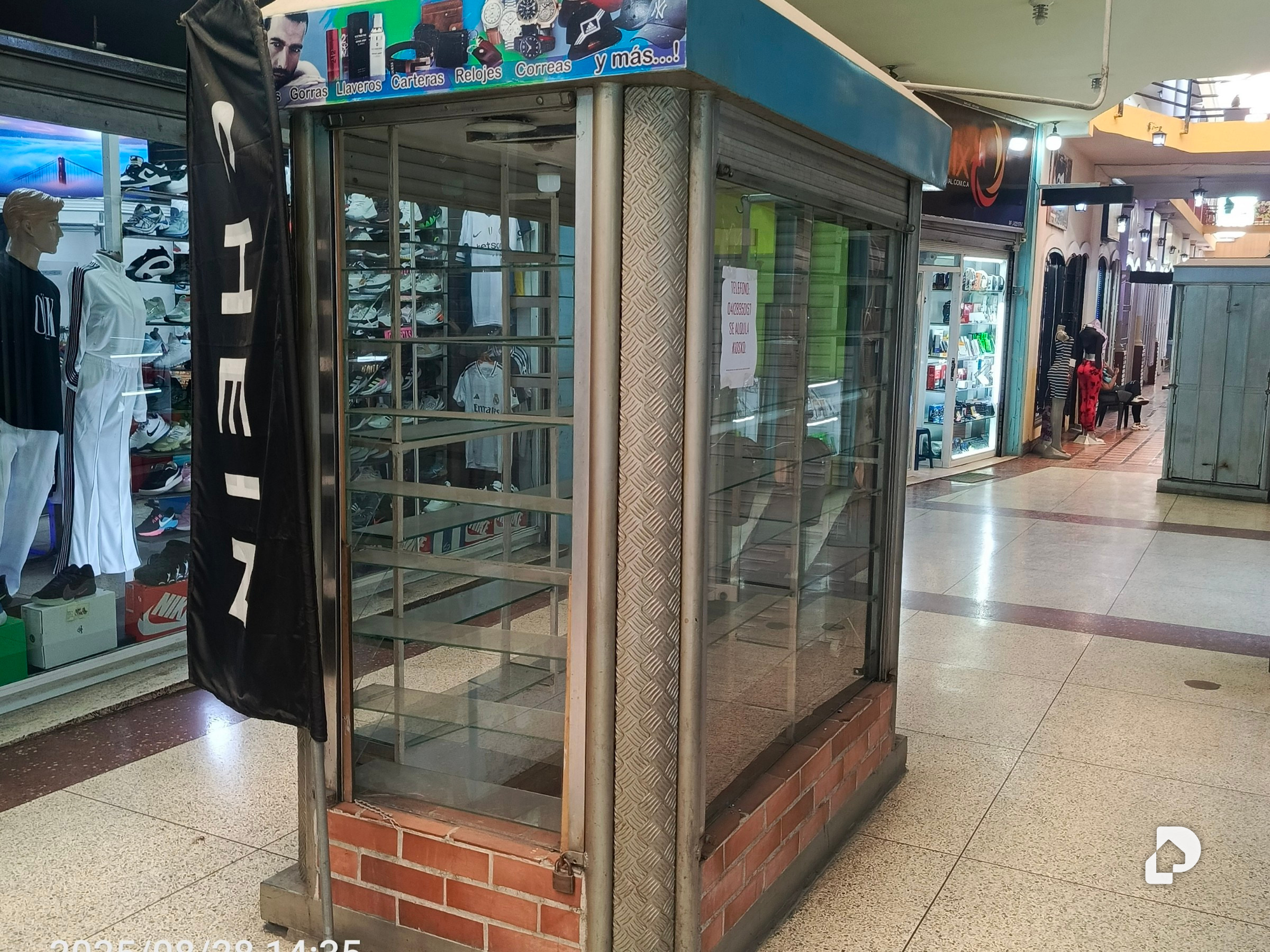 Local comercial en Parroquia Capital La Victoria, La Victoria – 5