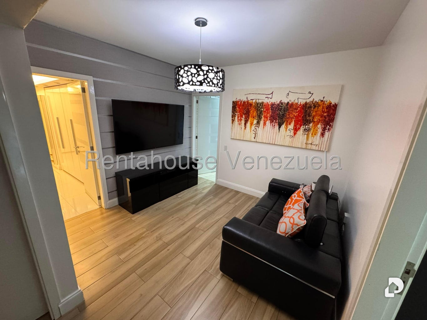 Apartamento en Las Mesetas de Santa Rosa de Lima, Caracas – 23