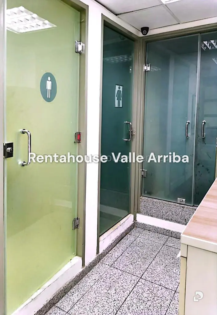 Local comercial en El Rosal, Caracas – 14