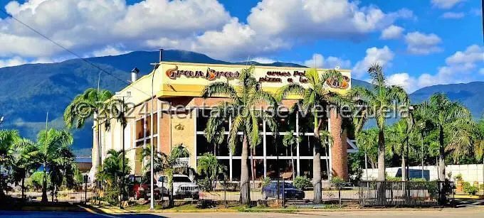 Edificio en Guatire - 1
