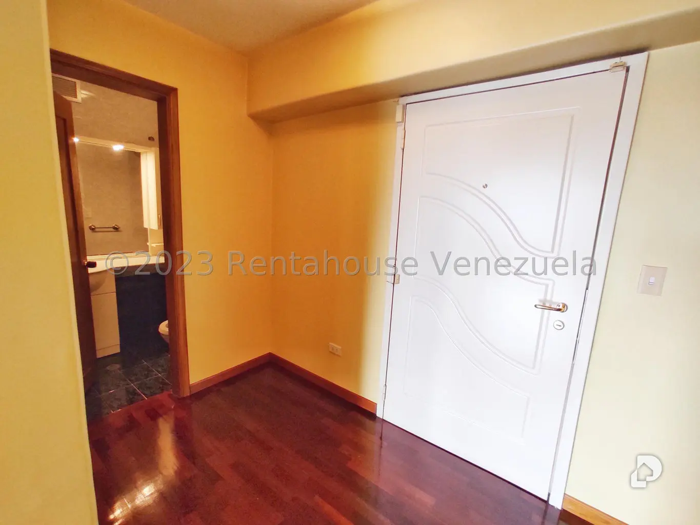 Apartamento en Miranda, Caracas – 2