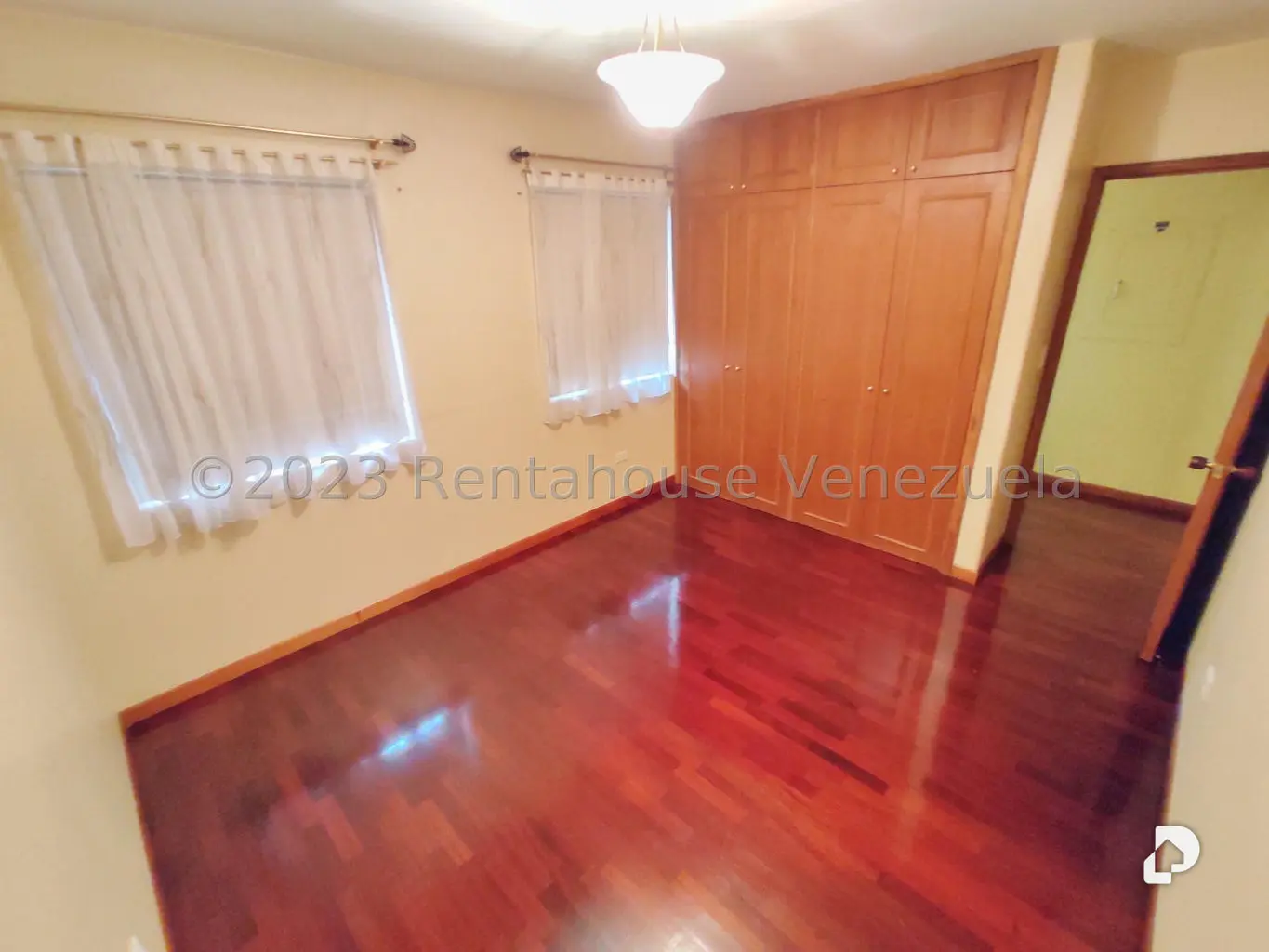 Apartamento en Miranda, Caracas – 24