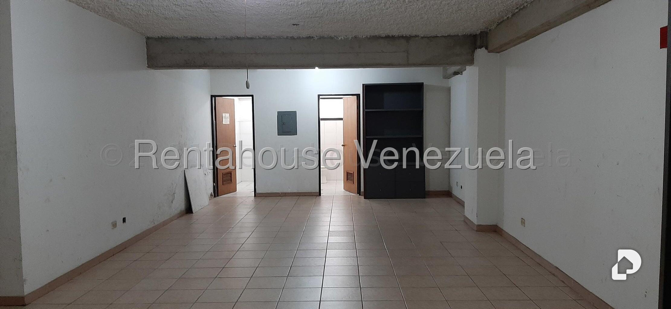 Local comercial en Parroquia La Candelaria, Caracas – 10