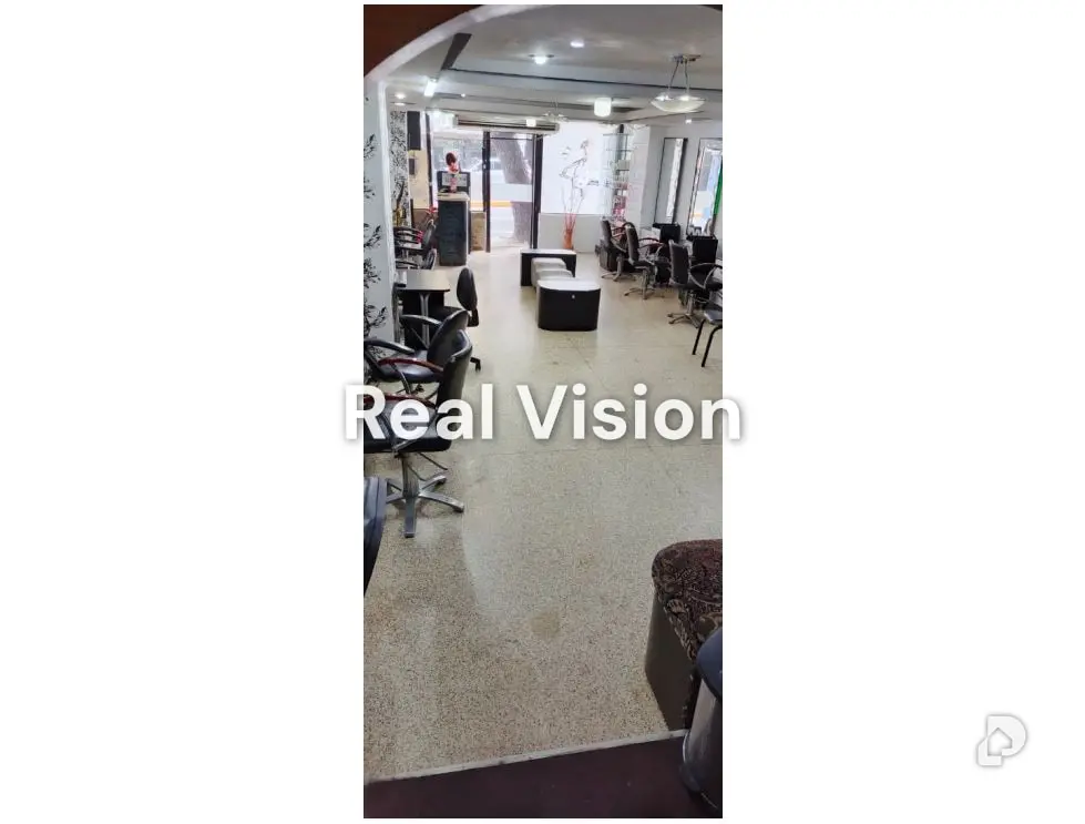 Local comercial en Av. Urdaneta, Caracas – 17