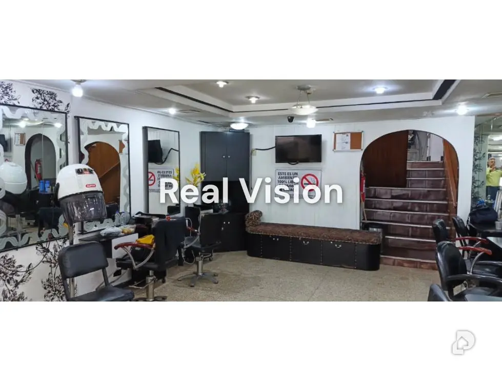 Local comercial en Av. Urdaneta, Caracas – 3