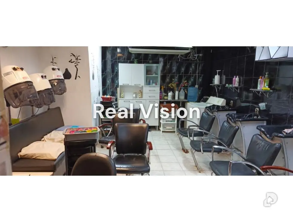 Local comercial en Av. Urdaneta, Caracas – 5