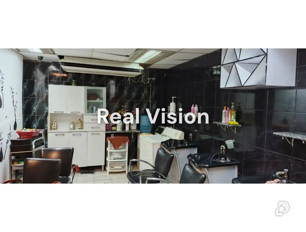 Local comercial en Av. Urdaneta, Caracas – 11