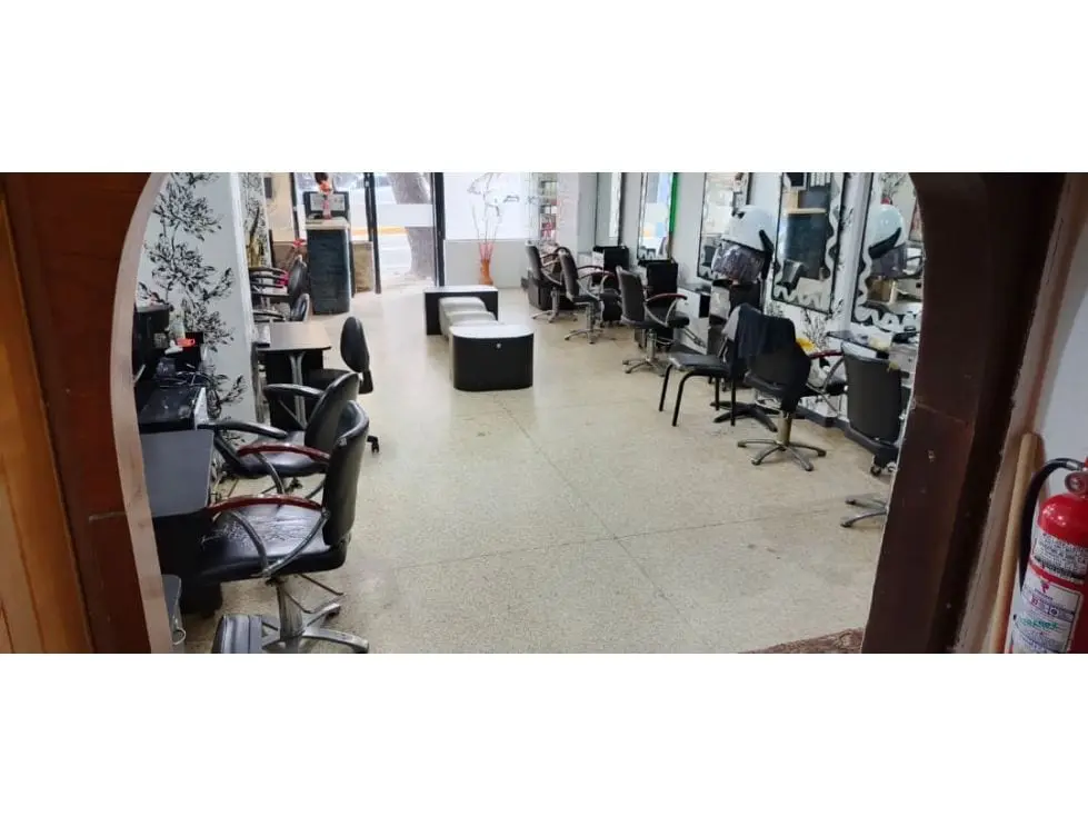 Local comercial en Av. Urdaneta, Caracas - 1