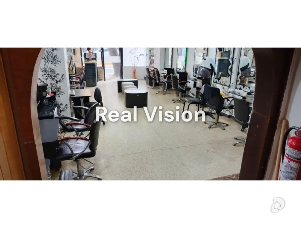 Local comercial en Av. Urdaneta, Caracas – 1