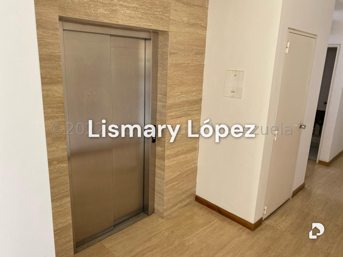Apartamento en Oripoto, Caracas – 23