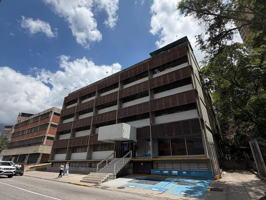 Edificio en Boleíta, Caracas - 1