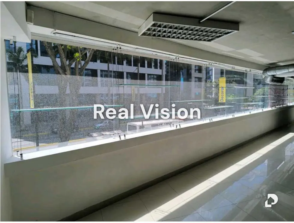 Local comercial en Campo Alegre, Caracas – 19