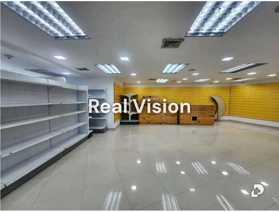 Local comercial en Campo Alegre, Caracas – 30