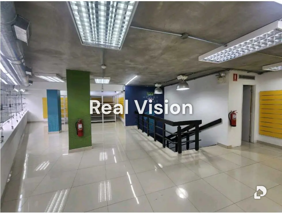 Local comercial en Campo Alegre, Caracas – 11