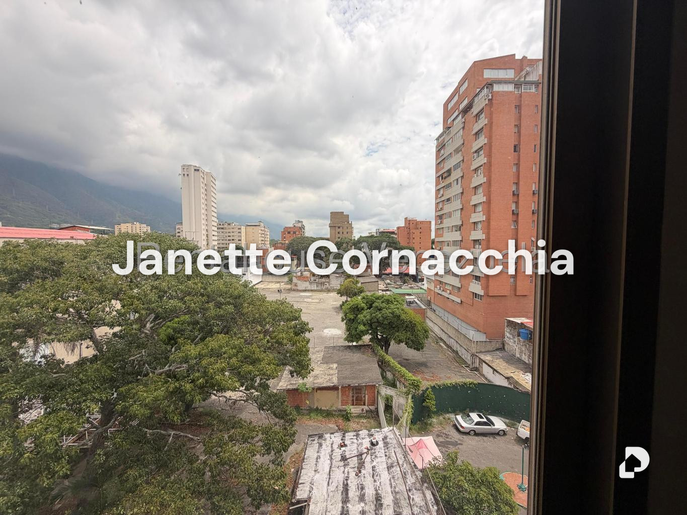 Apartamento en La Florida, Caracas – 10