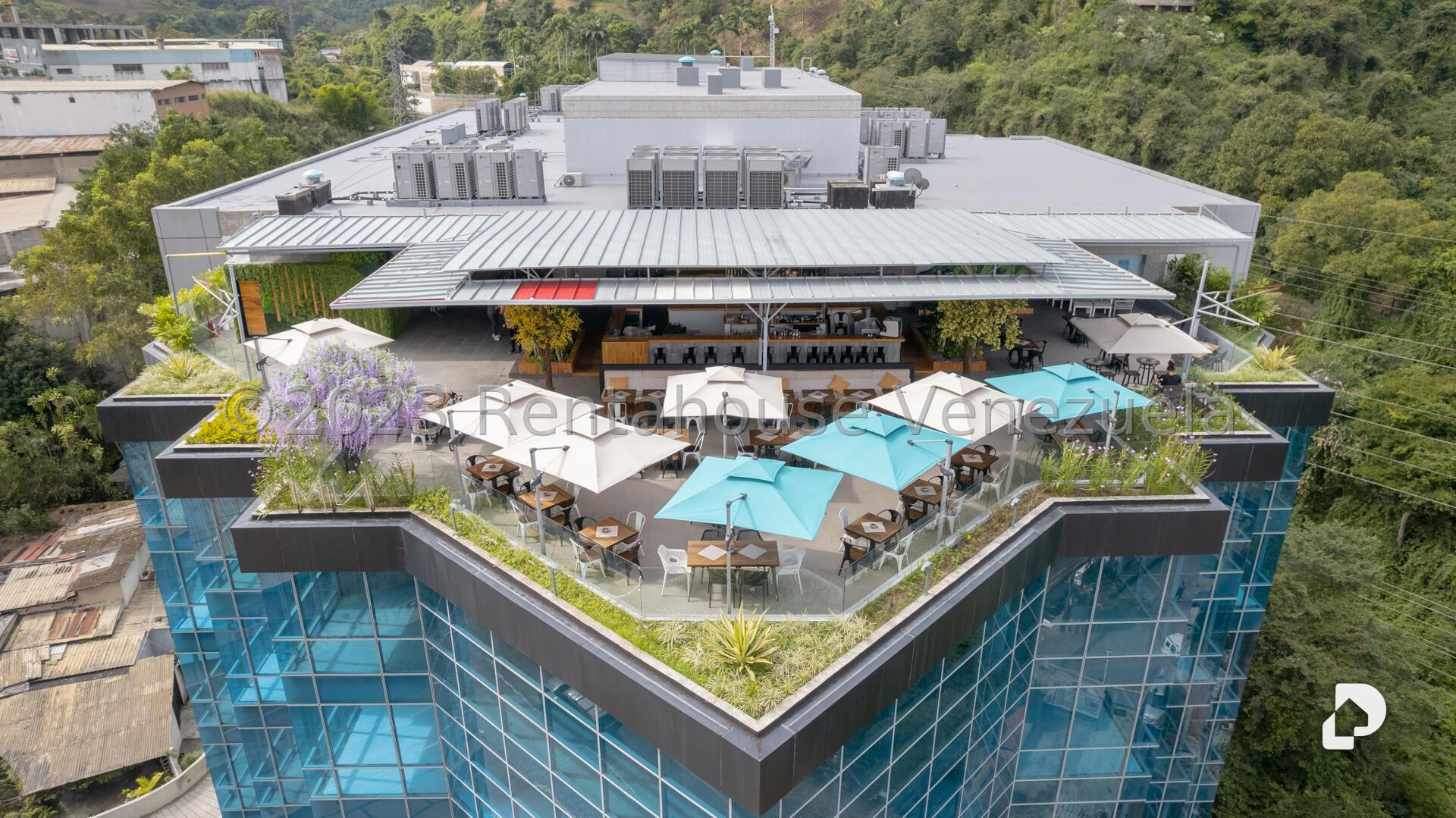 Office in Los Naranjos (del Cafetal), Caracas – 14