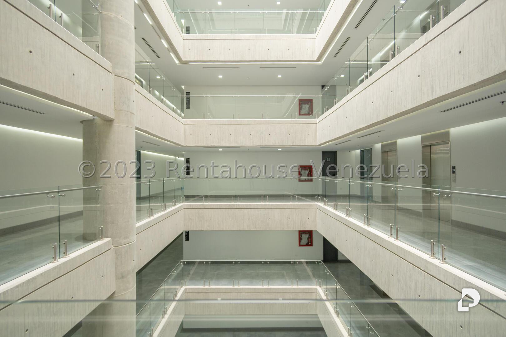 Office in Los Naranjos (del Cafetal), Caracas – 6