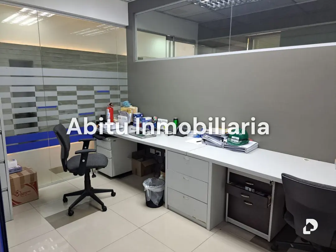 Building in Los Ruices, Caracas – 11