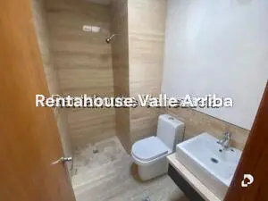 Apartamento en Lomas de Las Mercedes, Caracas – 14