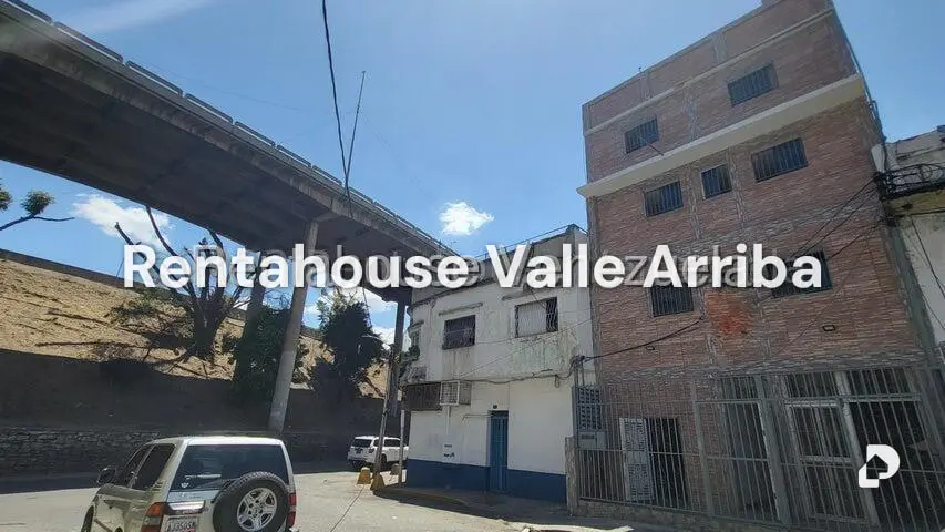 Edificio en Sabana Grande, Caracas – 1